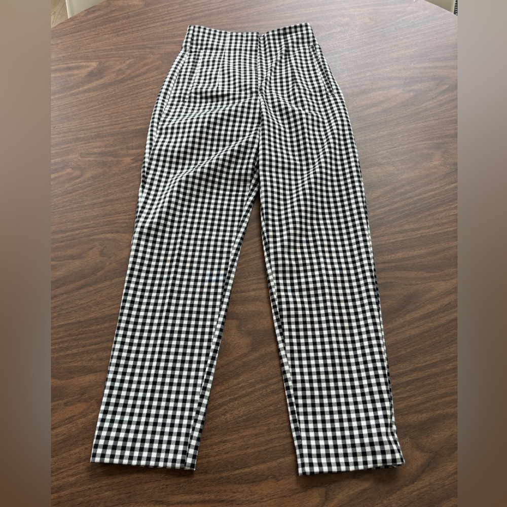 Zara checked pants. High waist.